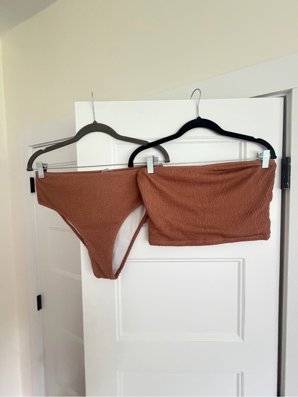 Seamless Ribbed Tube Bikini Set in Brown - Women's Swimwear